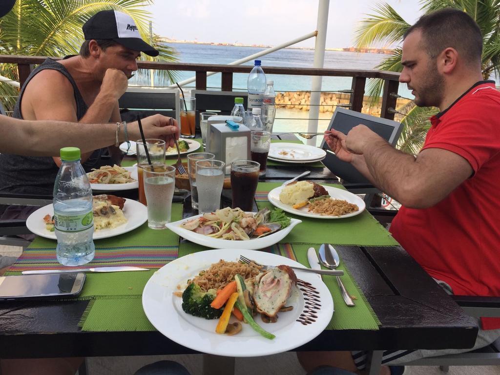 힘마푸시 Natural Surf House 호스텔 외부 사진